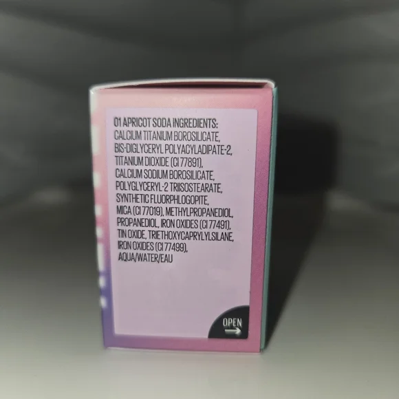 Kaja Beauty Bento Eyeshadow Trio - Peach Madeline - Picture 4 of 7